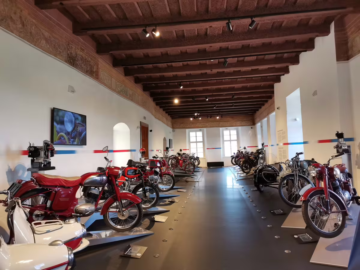 Historický vývoj motocyklů